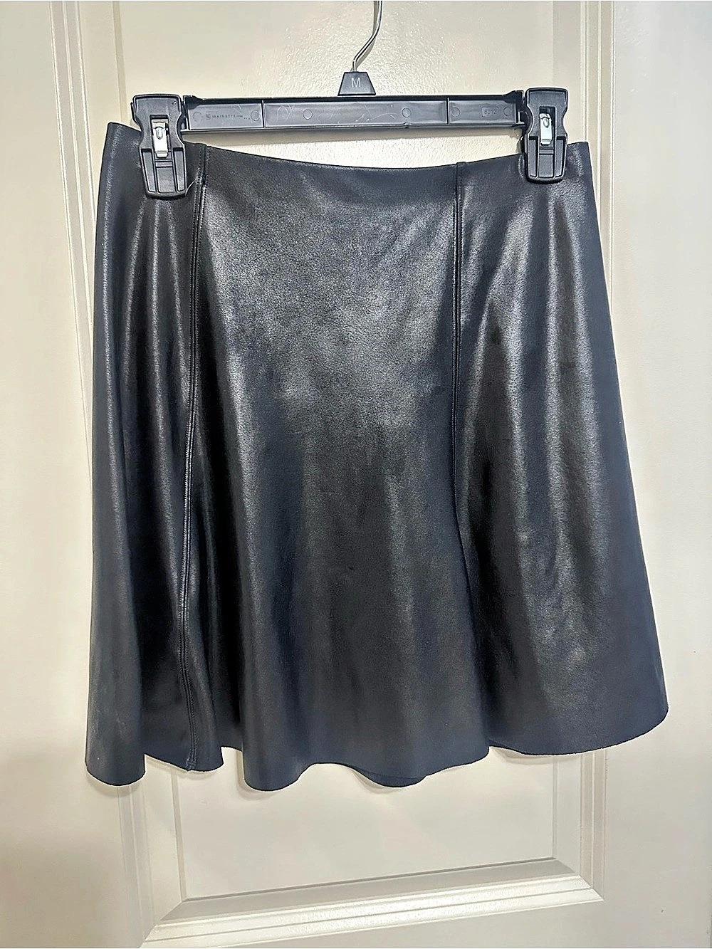 SPANX Faux Leather Flouncy Skirt in Black Size Extra Small